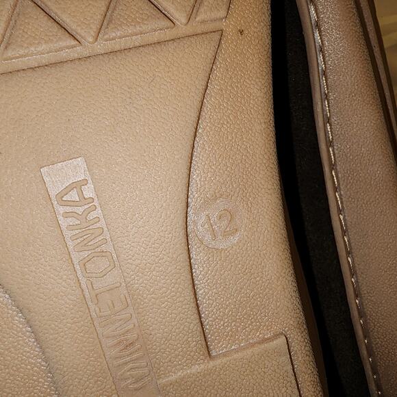 MINNETONKA EUC SIZE 12 MOCCASIN SLIPON SHOES main image 6